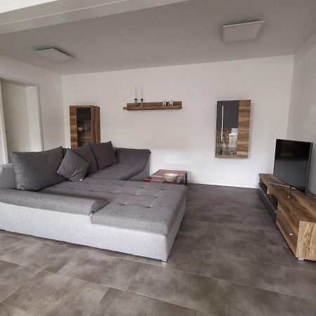 Moderne Wohnung Mit Terrasse Und Eigenem Zugang. Remscheid Dış mekan fotoğraf